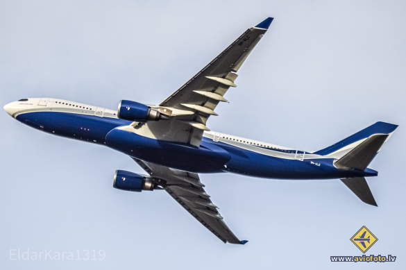 Airbus A330-202